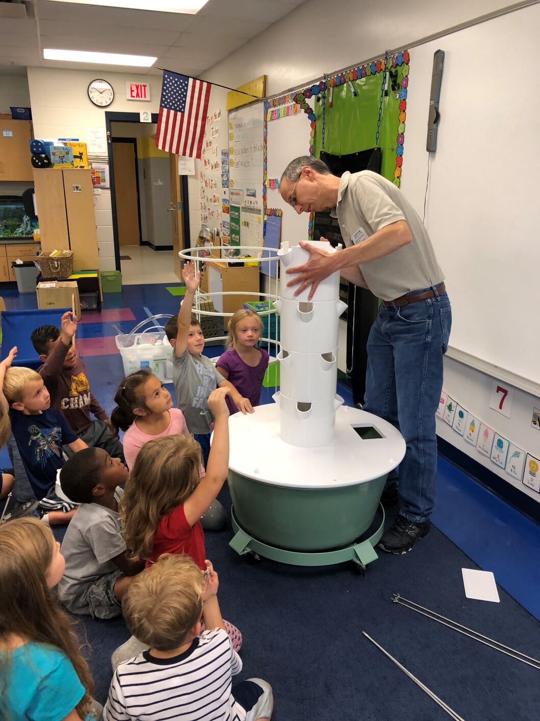 Steve Koontz demonstrating a Tower Garden to a school classroom